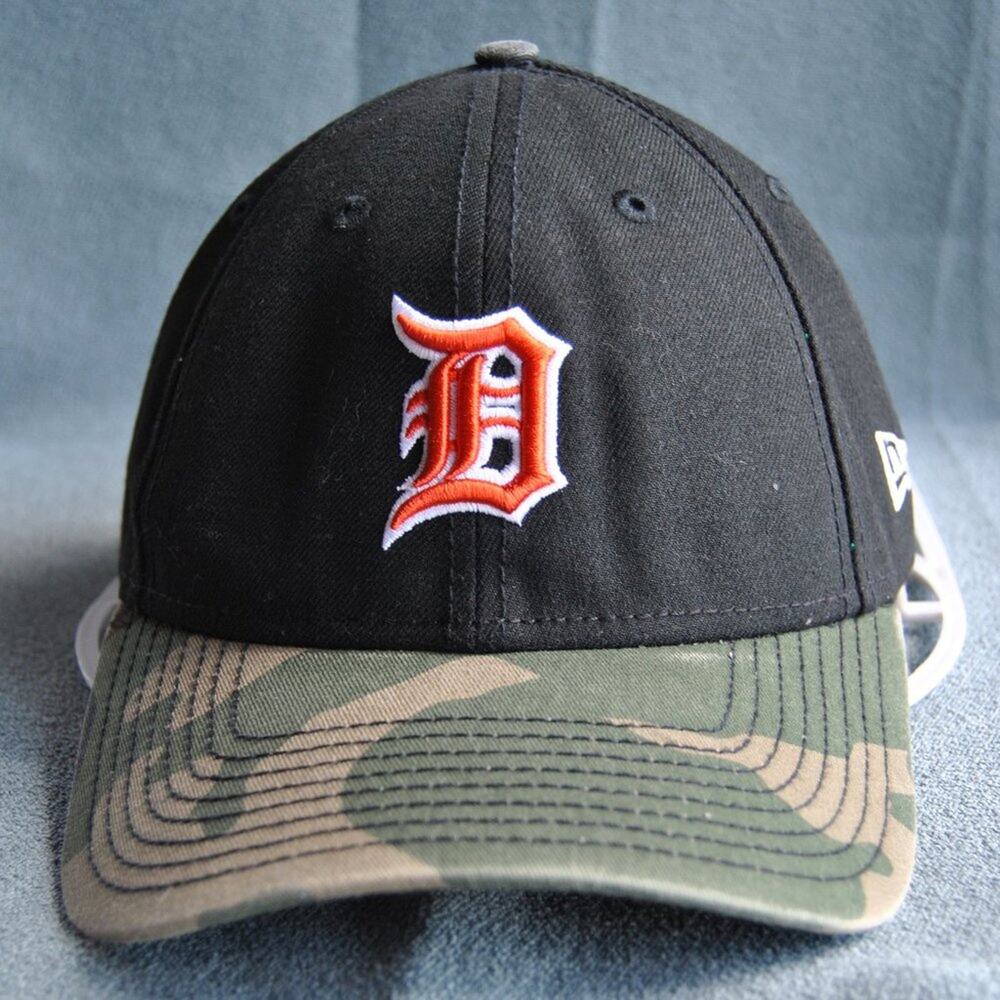 Detroit Tigers New Era Camo, Orange & Black Hat w/ Velcro Adjustable Strap